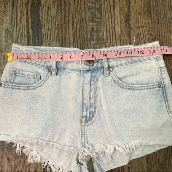 Pacsun Bullhead denim high rise mom shorts size 3 - Picture 4 of 5